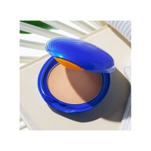 Shiseido SPF30 Compact Foundation Medium Ochre 12g